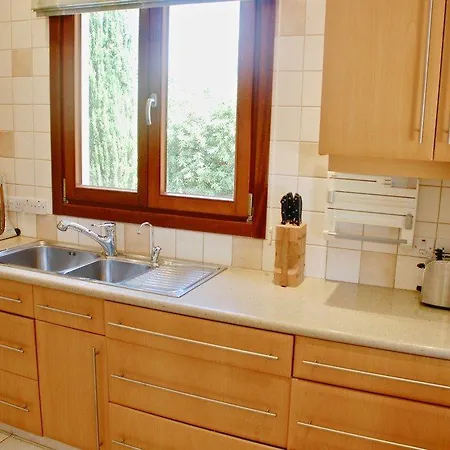 Villa “imagine Renting This On Aphrodite Hills Resort″acheon Kouklia