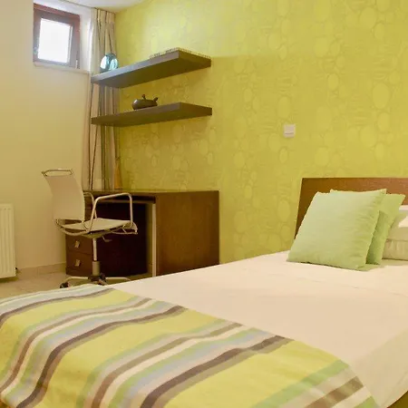 “imagine Renting This On Aphrodite Hills Resort″acheon