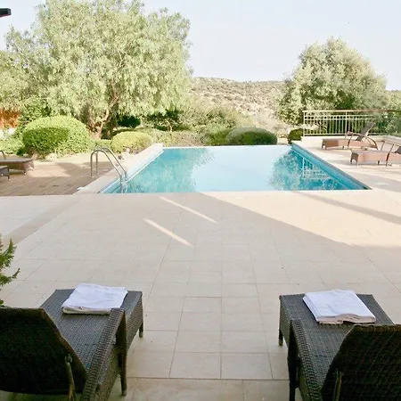 Βίλα “imagine Renting This On Aphrodite Hills Resort″acheon